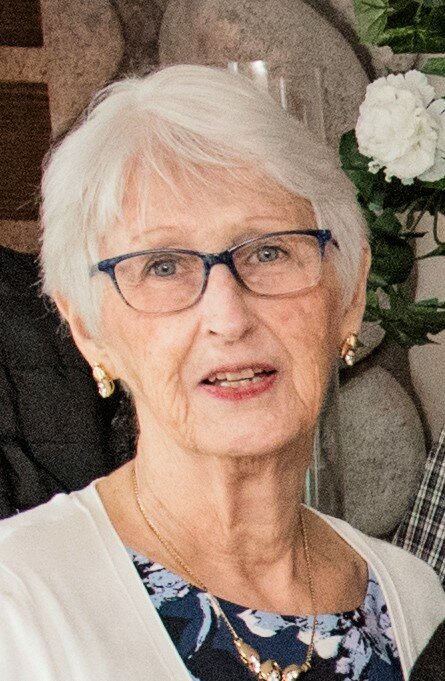 Obituary of Patricia Marie Elizabeth Arsenault | T.J. Tracey Cremat...